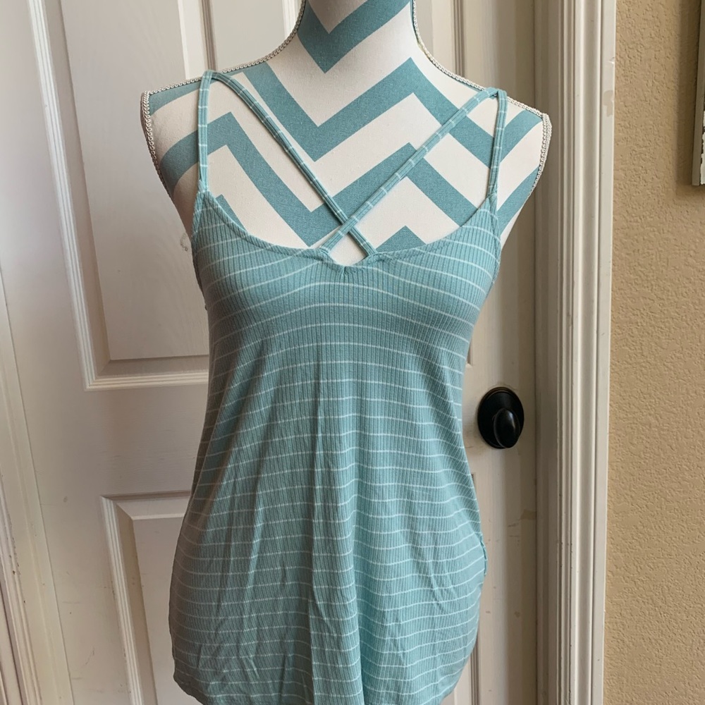 ❤️❤️Hollister - Super soft mint green & white tank**
